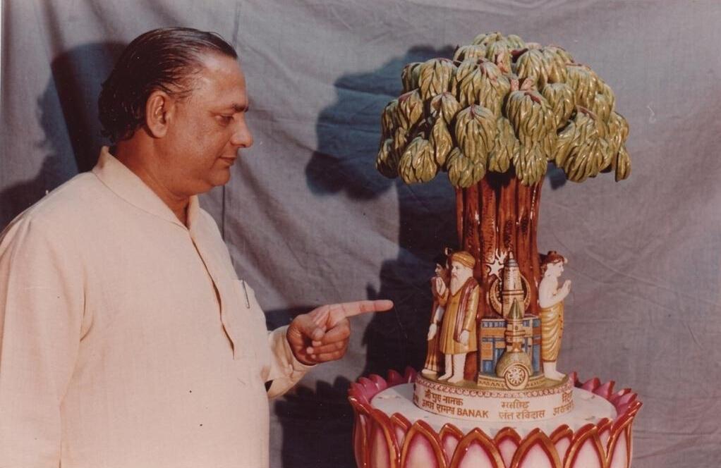 Ekta Vriksh (The Unity Tree) marble sculpture by Pandit Lallu Prasad Sharma