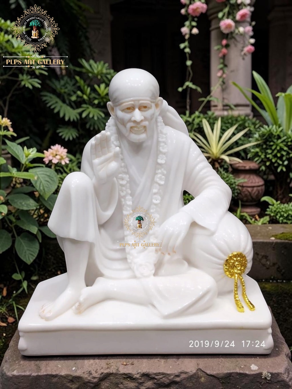 Sai Baba Statue — PLPS Art Gallery
